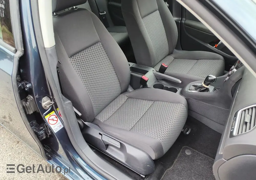 VOLKSWAGEN Golf 1.6 TDI BlueMotion Technology DSG Comfortline