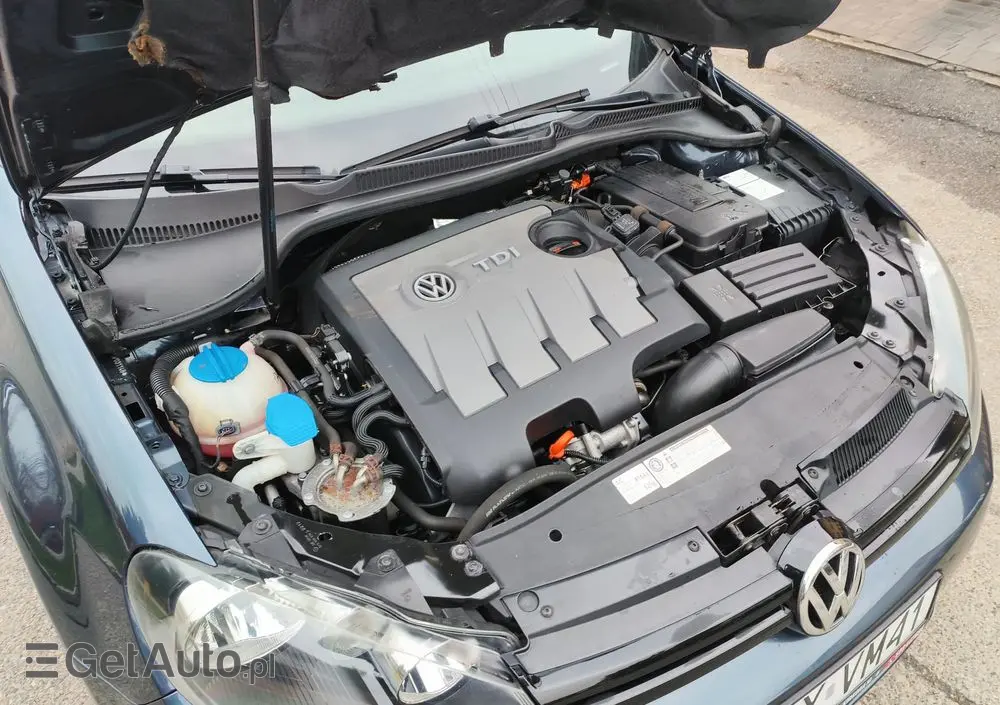 VOLKSWAGEN Golf 1.6 TDI BlueMotion Technology DSG Comfortline