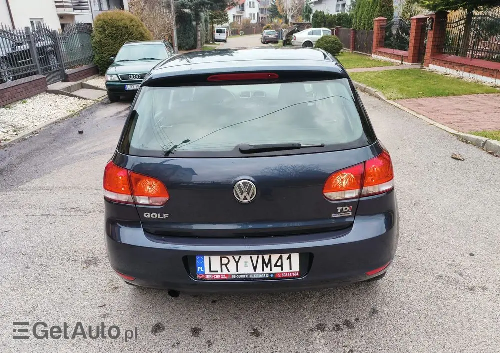 VOLKSWAGEN Golf 1.6 TDI BlueMotion Technology DSG Comfortline