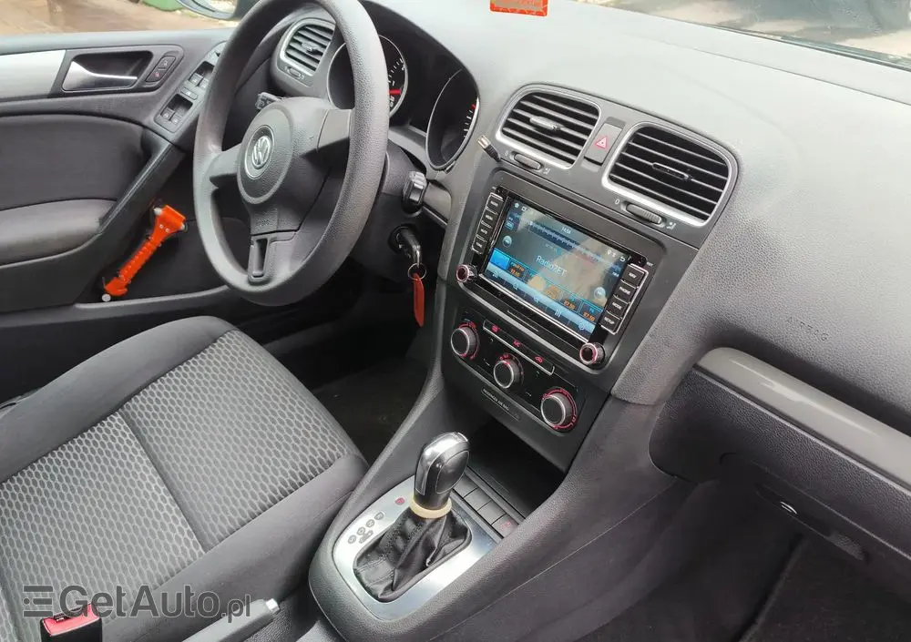 VOLKSWAGEN Golf 1.6 TDI BlueMotion Technology DSG Comfortline