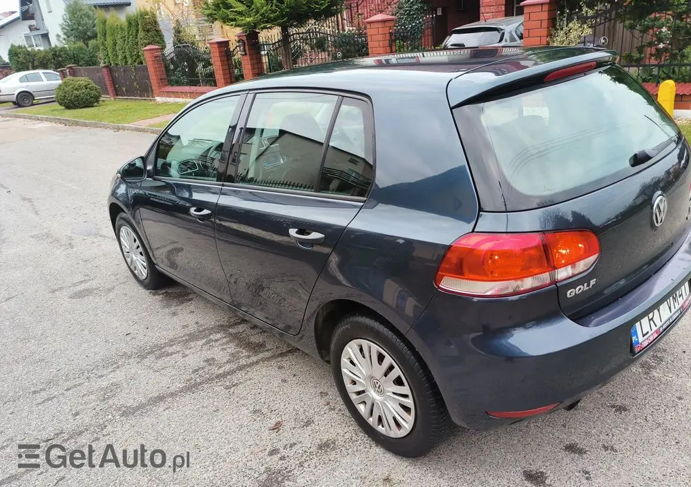 VOLKSWAGEN Golf 1.6 TDI BlueMotion Technology DSG Comfortline