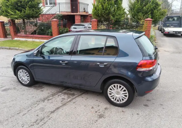 VOLKSWAGEN Golf 1.6 TDI BlueMotion Technology DSG Comfortline