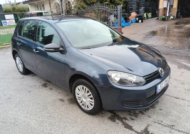 VOLKSWAGEN Golf 1.6 TDI BlueMotion Technology DSG Comfortline