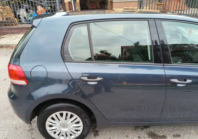 VOLKSWAGEN Golf 1.6 TDI BlueMotion Technology DSG Comfortline