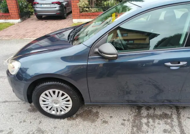 VOLKSWAGEN Golf 1.6 TDI BlueMotion Technology DSG Comfortline