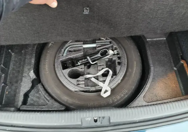 VOLKSWAGEN Golf 1.6 TDI BlueMotion Technology DSG Comfortline