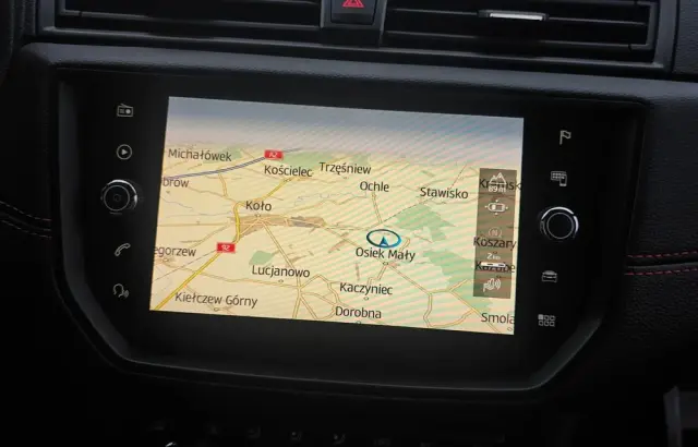 SEAT Arona 1.0 Eco TSI DSG FR