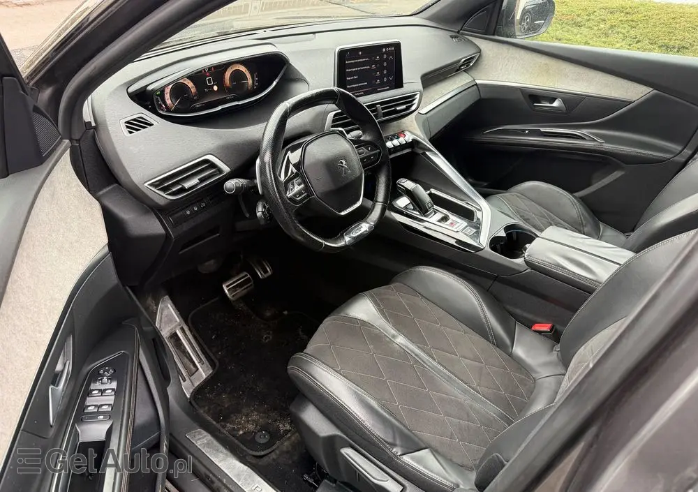 PEUGEOT 5008 BlueHDi 180 EAT8 GT