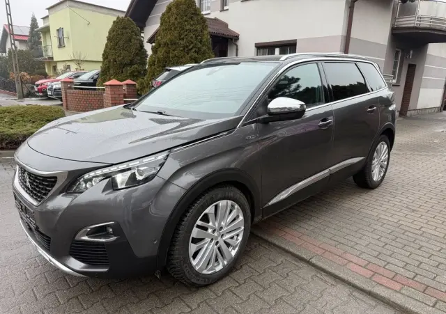 PEUGEOT 5008 BlueHDi 180 EAT8 GT