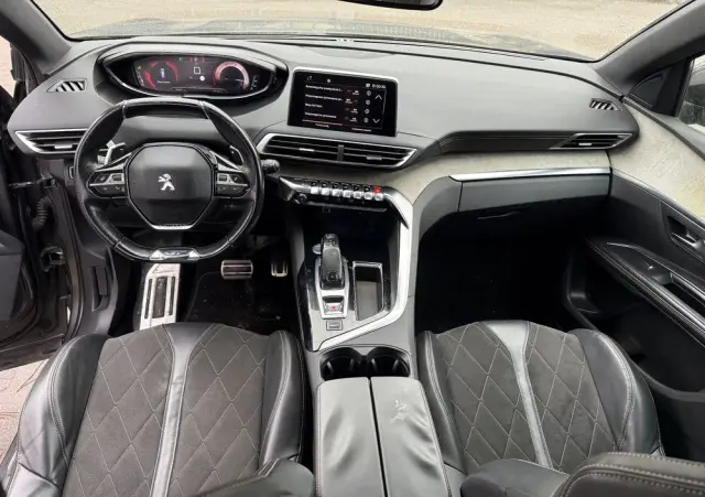 PEUGEOT 5008 BlueHDi 180 EAT8 GT