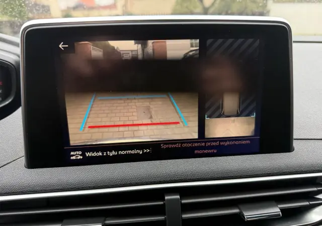 PEUGEOT 5008 BlueHDi 180 EAT8 GT