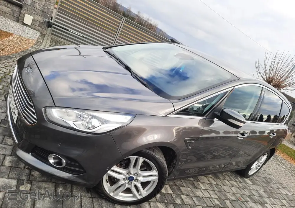 FORD S-Max 1.5 Eco Boost Start-Stopp Titanium