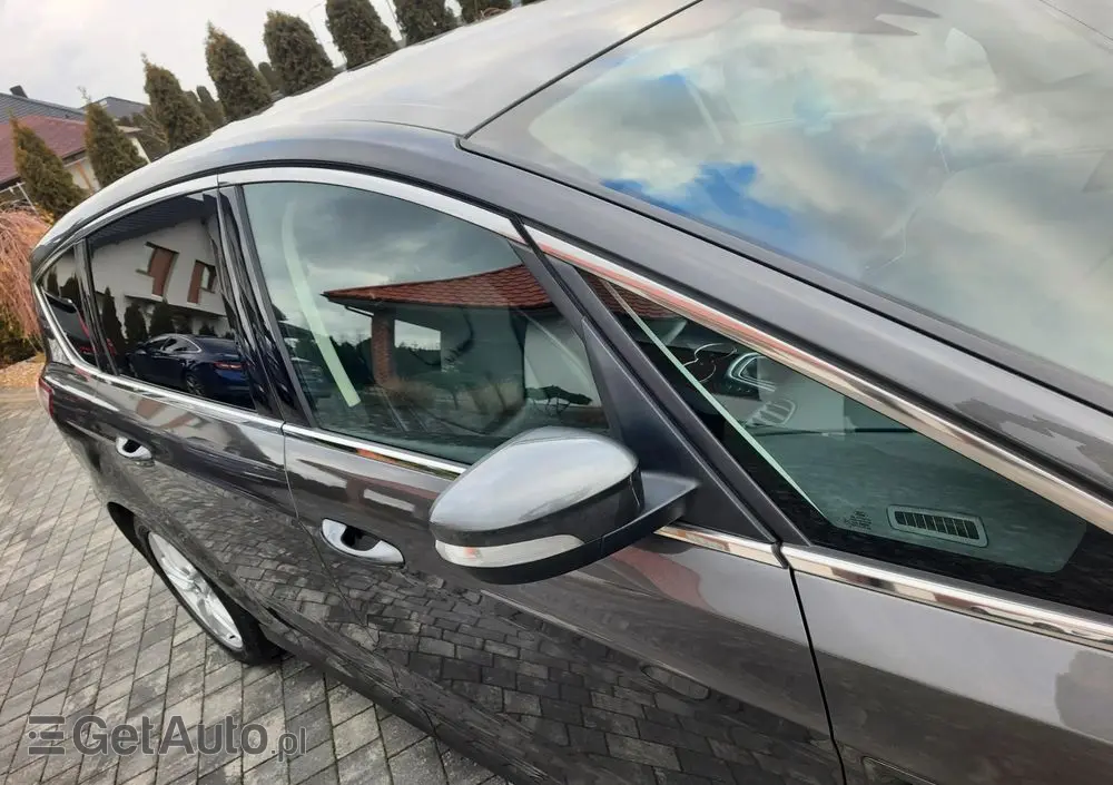 FORD S-Max 1.5 Eco Boost Start-Stopp Titanium