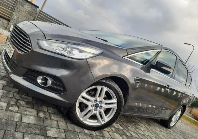 FORD S-Max 1.5 Eco Boost Start-Stopp Titanium