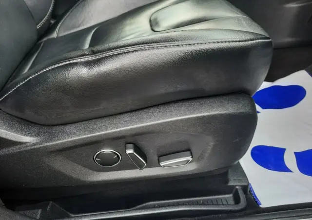 FORD S-Max 1.5 Eco Boost Start-Stopp Titanium