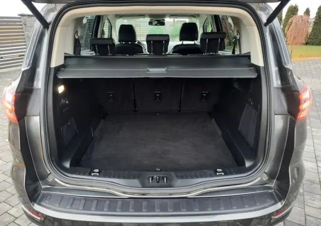 FORD S-Max 1.5 Eco Boost Start-Stopp Titanium