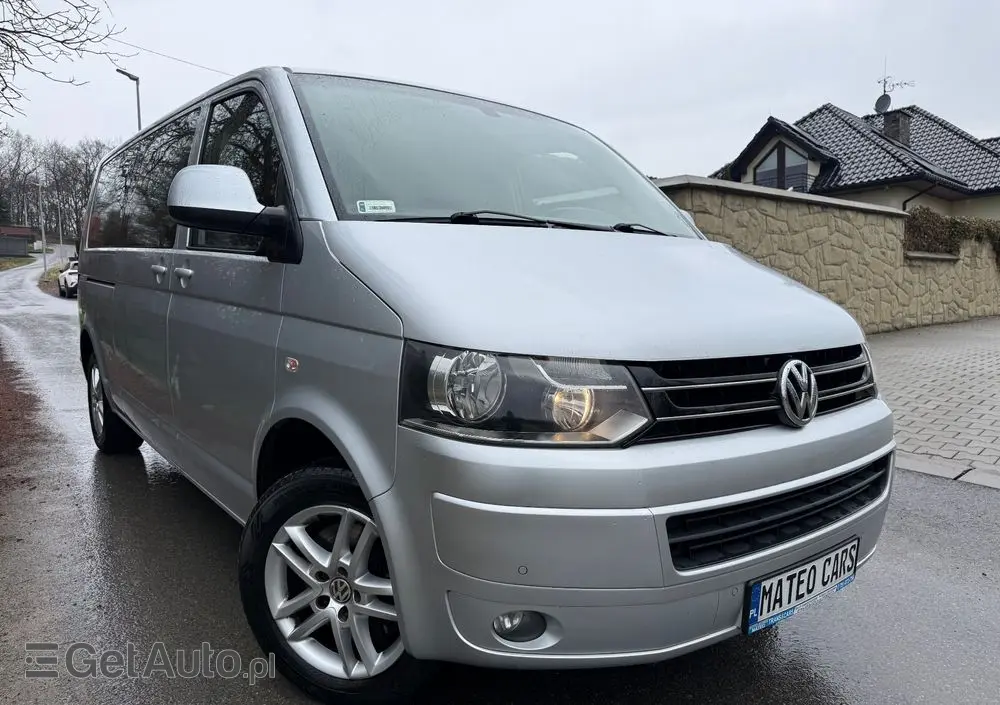 VOLKSWAGEN Caravelle 