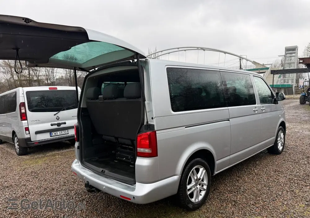 VOLKSWAGEN Caravelle 