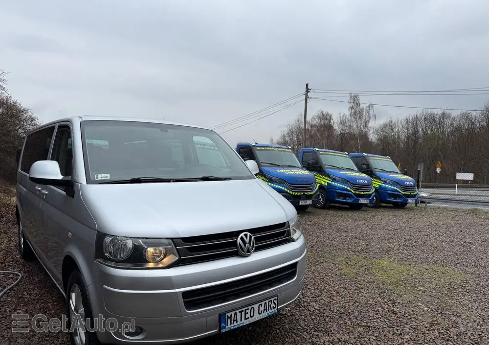 VOLKSWAGEN Caravelle 