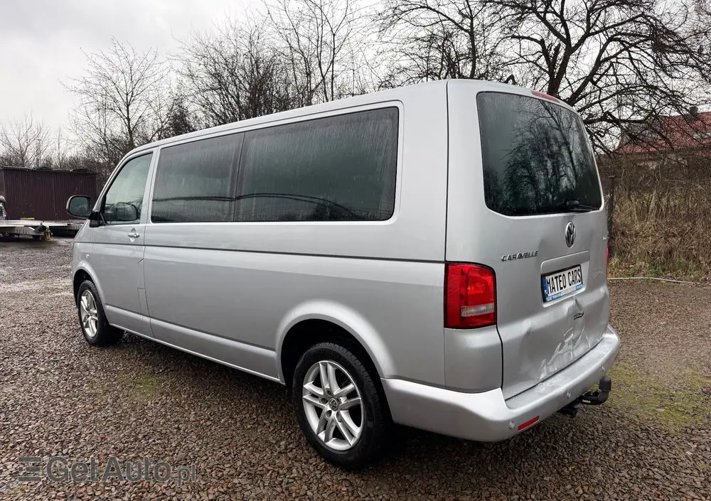VOLKSWAGEN Caravelle 