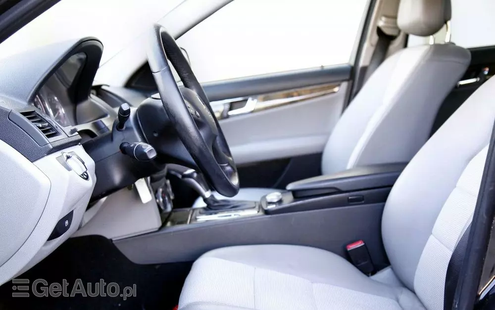 MERCEDES-BENZ Klasa C 230 7G-TRONIC Avantgarde