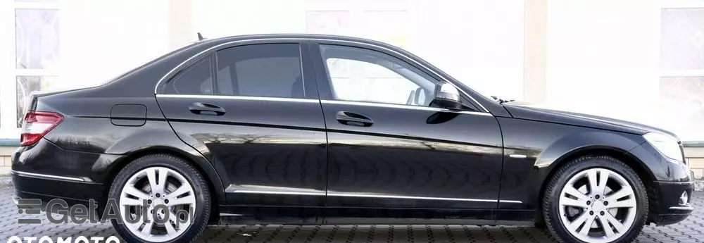 MERCEDES-BENZ Klasa C 230 7G-TRONIC Avantgarde