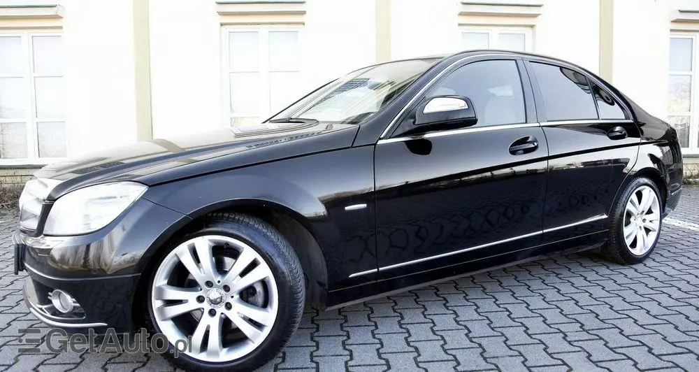 MERCEDES-BENZ Klasa C 230 7G-TRONIC Avantgarde