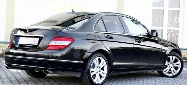 MERCEDES-BENZ Klasa C 230 7G-TRONIC Avantgarde