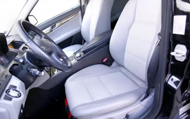 MERCEDES-BENZ Klasa C 230 7G-TRONIC Avantgarde