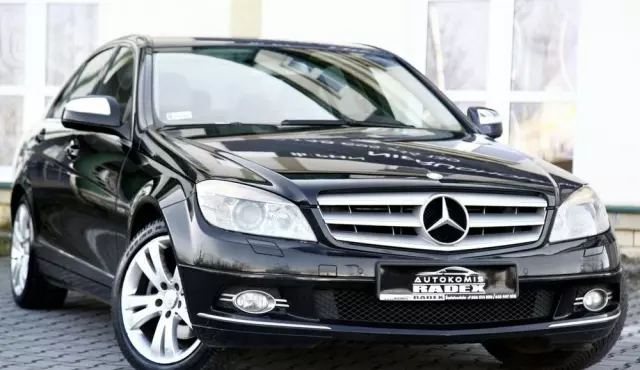 MERCEDES-BENZ Klasa C 230 7G-TRONIC Avantgarde