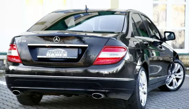 MERCEDES-BENZ Klasa C 230 7G-TRONIC Avantgarde