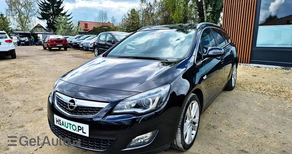 OPEL Astra 1.4 Turbo Cosmo
