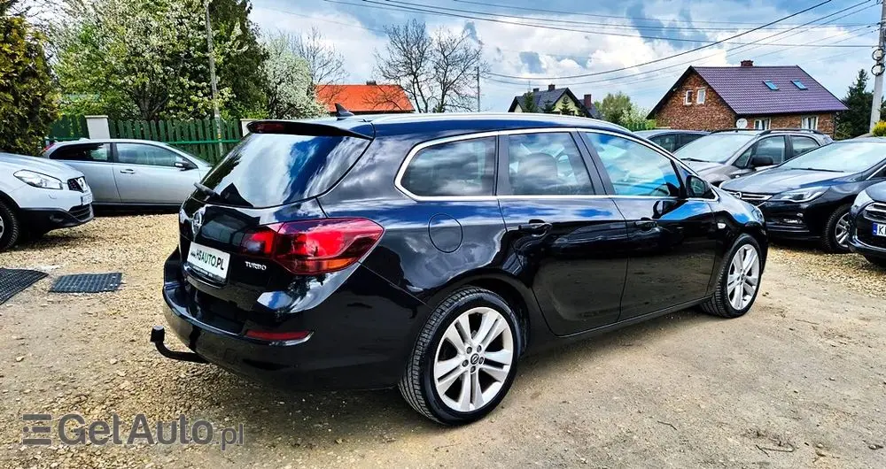 OPEL Astra 1.4 Turbo Cosmo