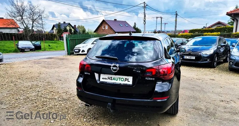 OPEL Astra 1.4 Turbo Cosmo