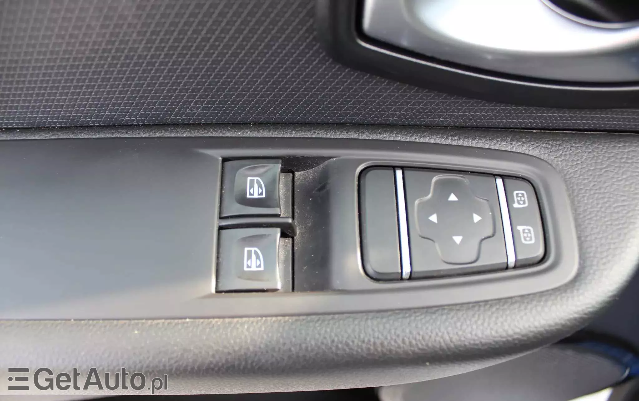 RENAULT Clio (Energy) TCe 90 Start & Stop INTENS