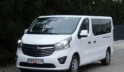 OPEL Vivaro 