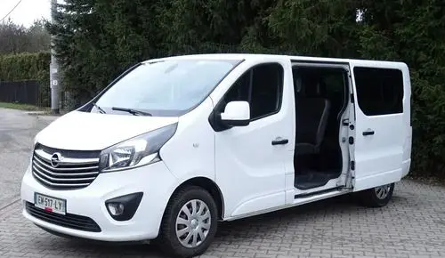OPEL Vivaro 