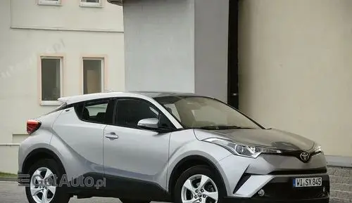 TOYOTA C-HR 