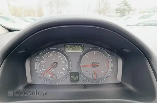 VOLVO C70 