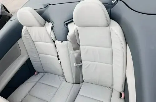 VOLVO C70 