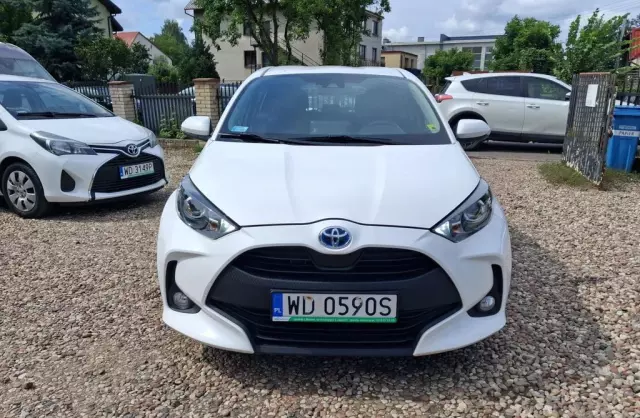 TOYOTA Yaris 