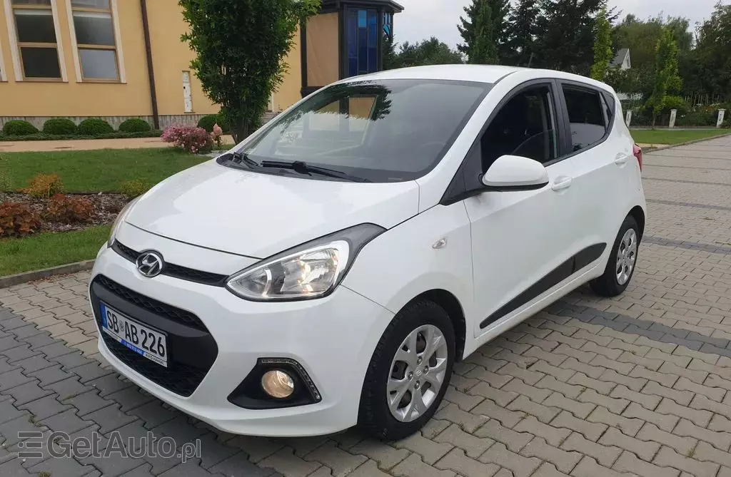 HYUNDAI I10 