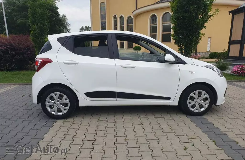 HYUNDAI I10 