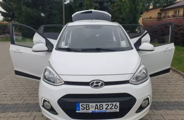 HYUNDAI I10 
