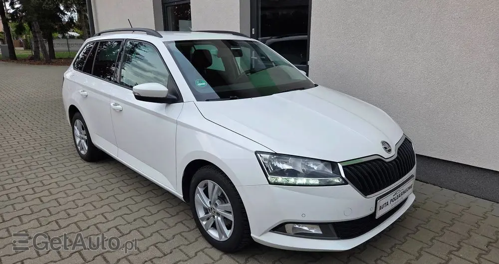 SKODA Fabia 1.0 TSI Ambition