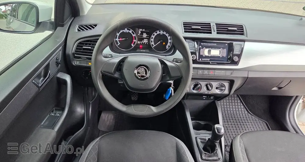 SKODA Fabia 1.0 TSI Ambition