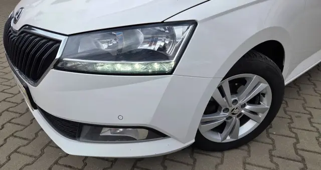 SKODA Fabia 1.0 TSI Ambition