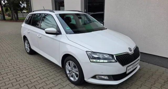 SKODA Fabia 1.0 TSI Ambition