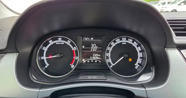 SKODA Fabia 1.0 TSI Ambition