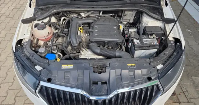 SKODA Fabia 1.0 TSI Ambition